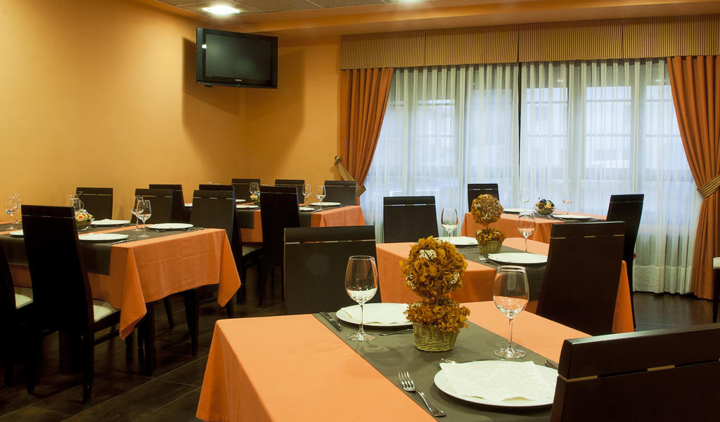 Hotel Restaurante Casa Pipo Tuña エクステリア 写真